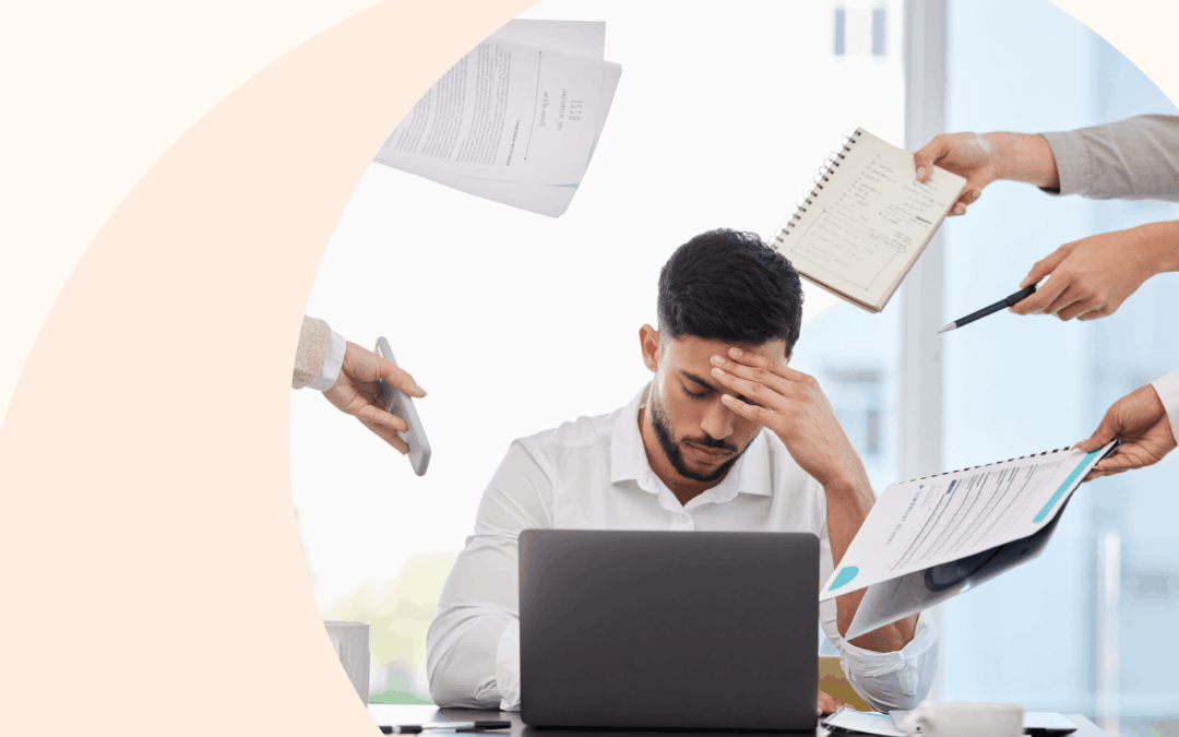 Gestresster Mitarbeiter bekommt immer mehr Aufgaben